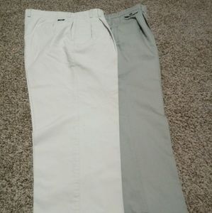 Lot Of 2 Dockers Loose Fit & Classic Fit Pants 40